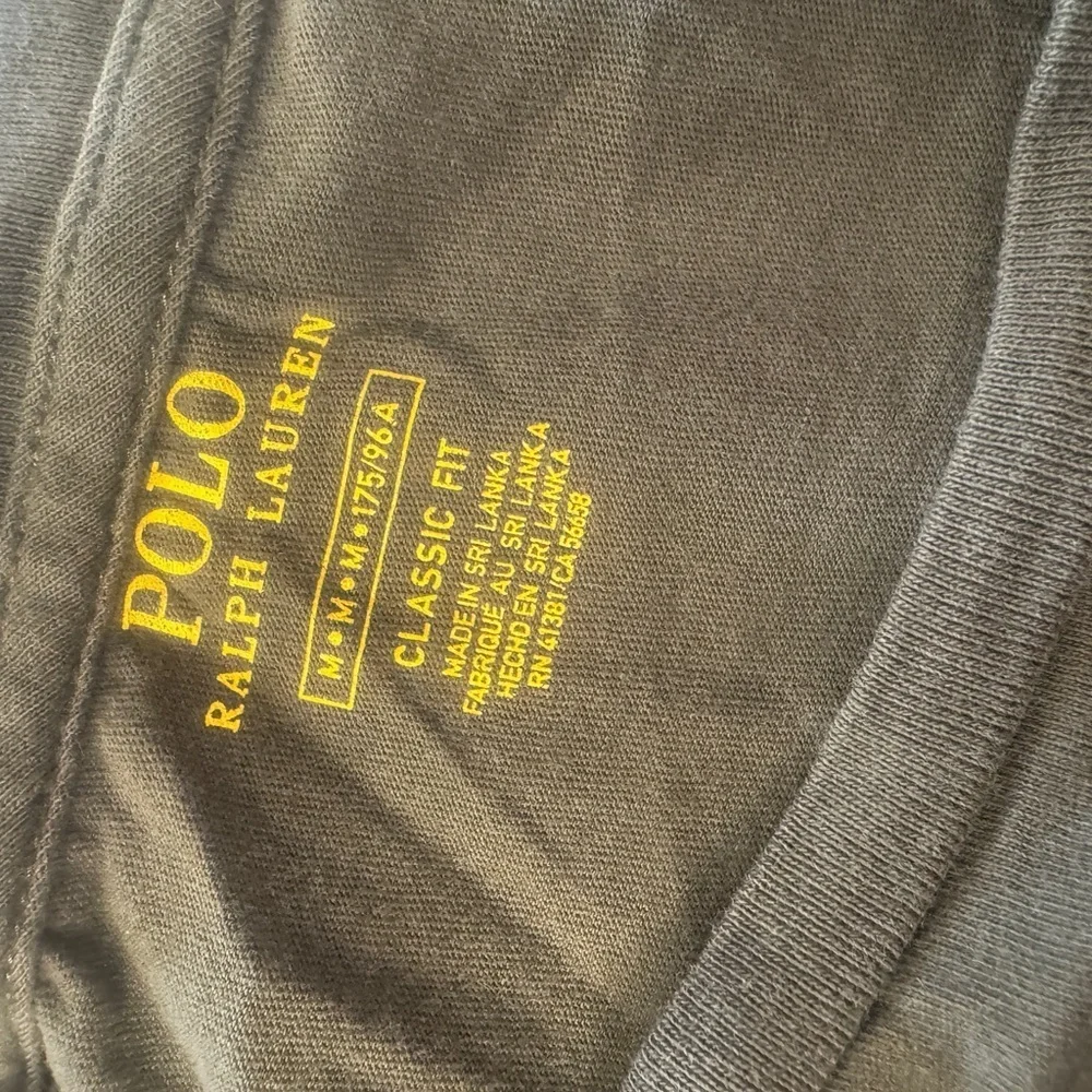 Polo Ralph Lauren Long Sleeve T-Shirt Men’s Medium Olive Green Pocket Tee